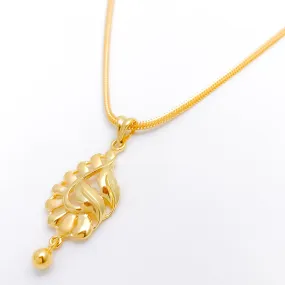 Alternating Leaf Pendant