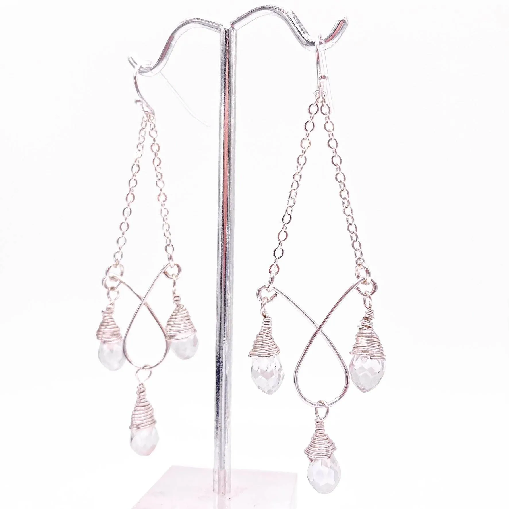 Chandelier earrings