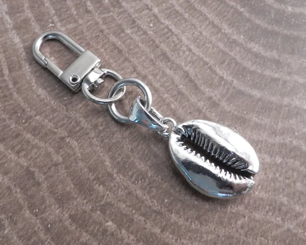 Handcrafted Cowry Shell Keychain with Stylish Clip-On Accessory