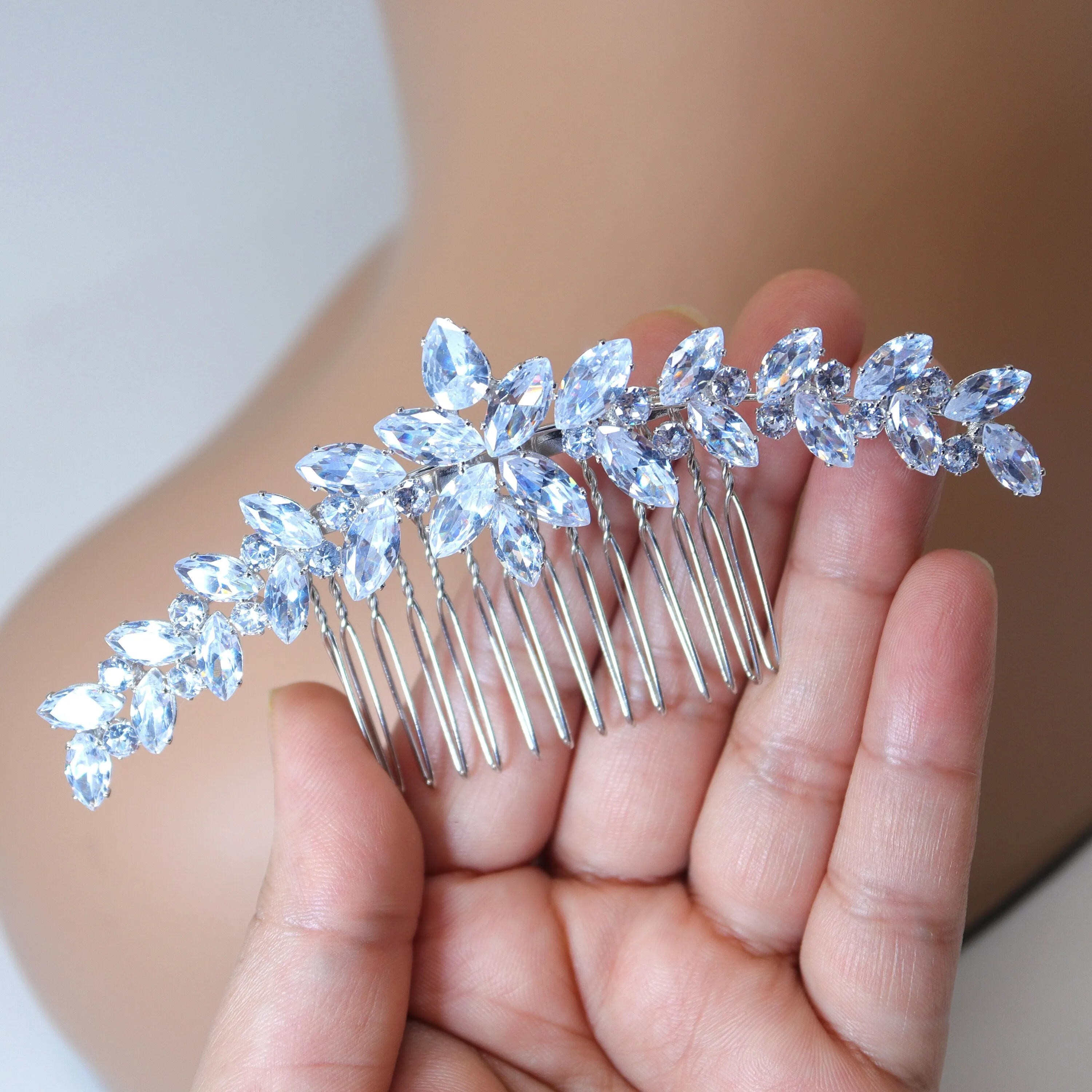 Cubic Zirconia, Diamond half Moon Vine Leaves Bridal Hair Comb, Bridal Hair Accessories, Wedding Hair Accessory, Bridal Hair Comb.