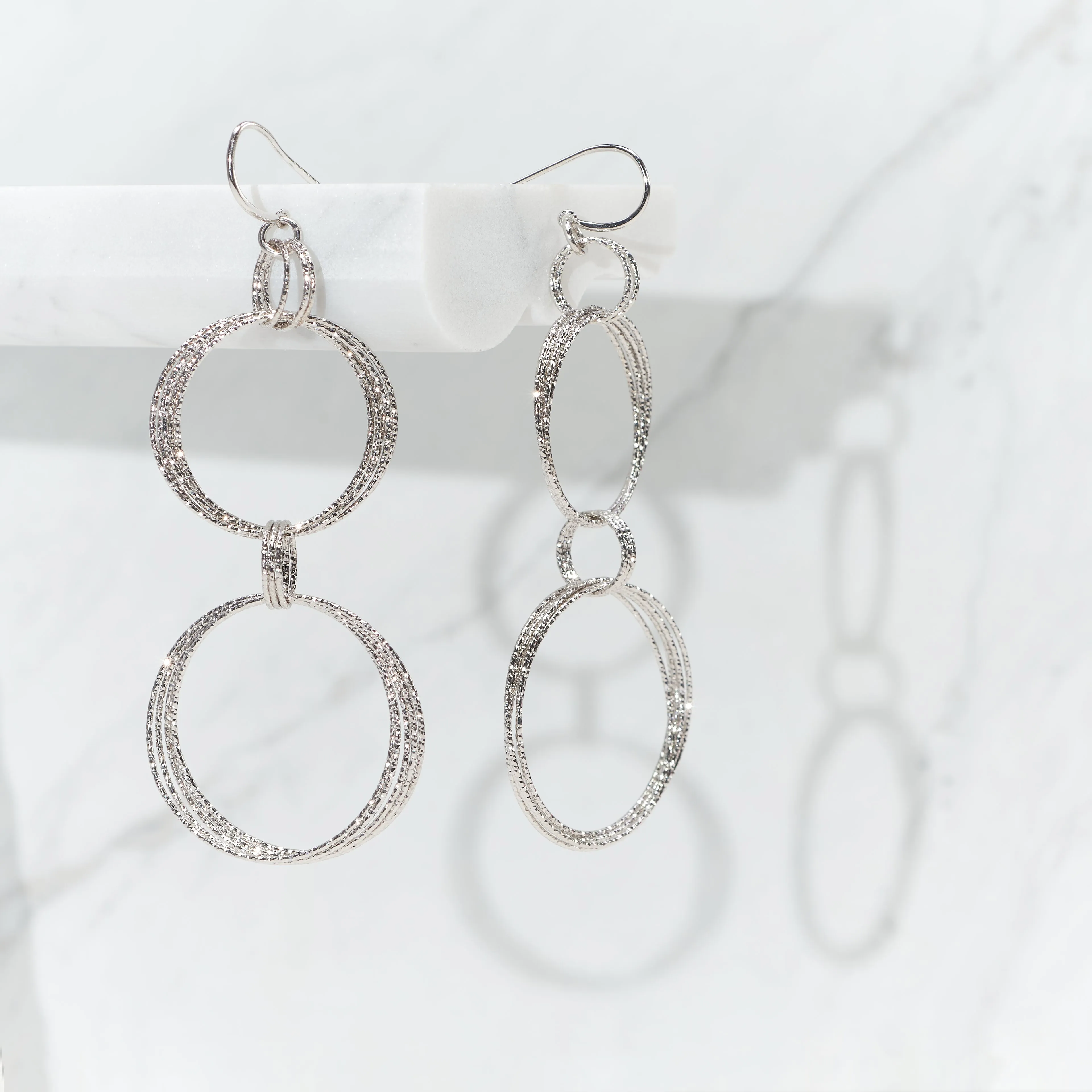 Dangling Circle Drop Earring