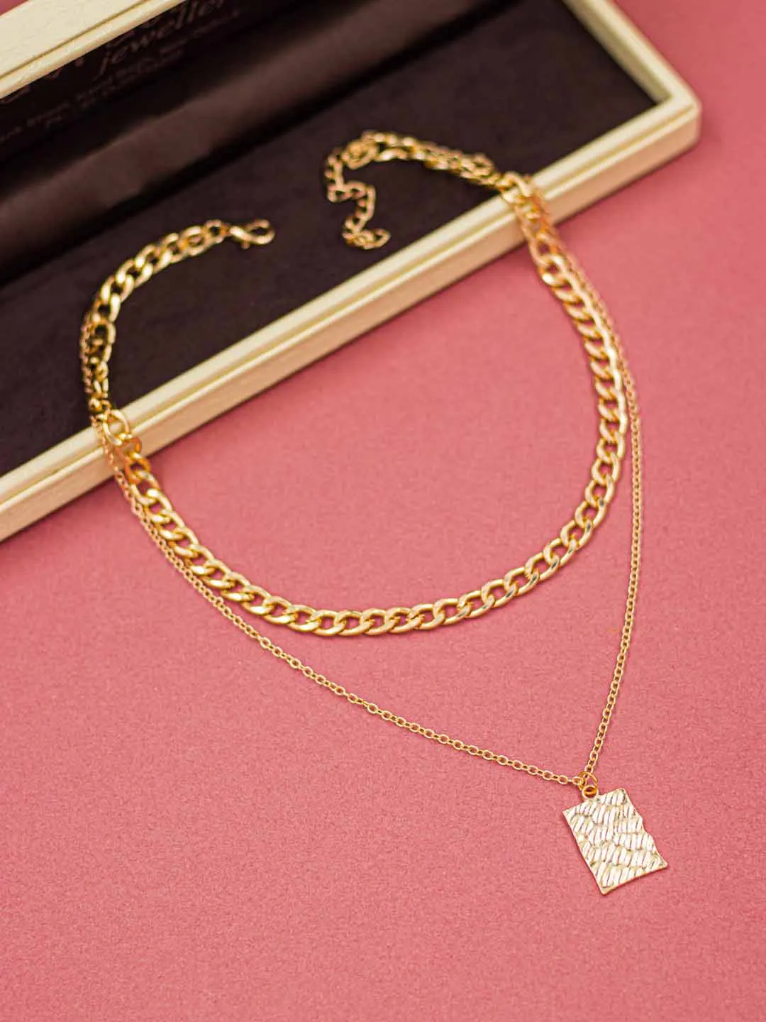 Exquisite Gold Shantel Pendant