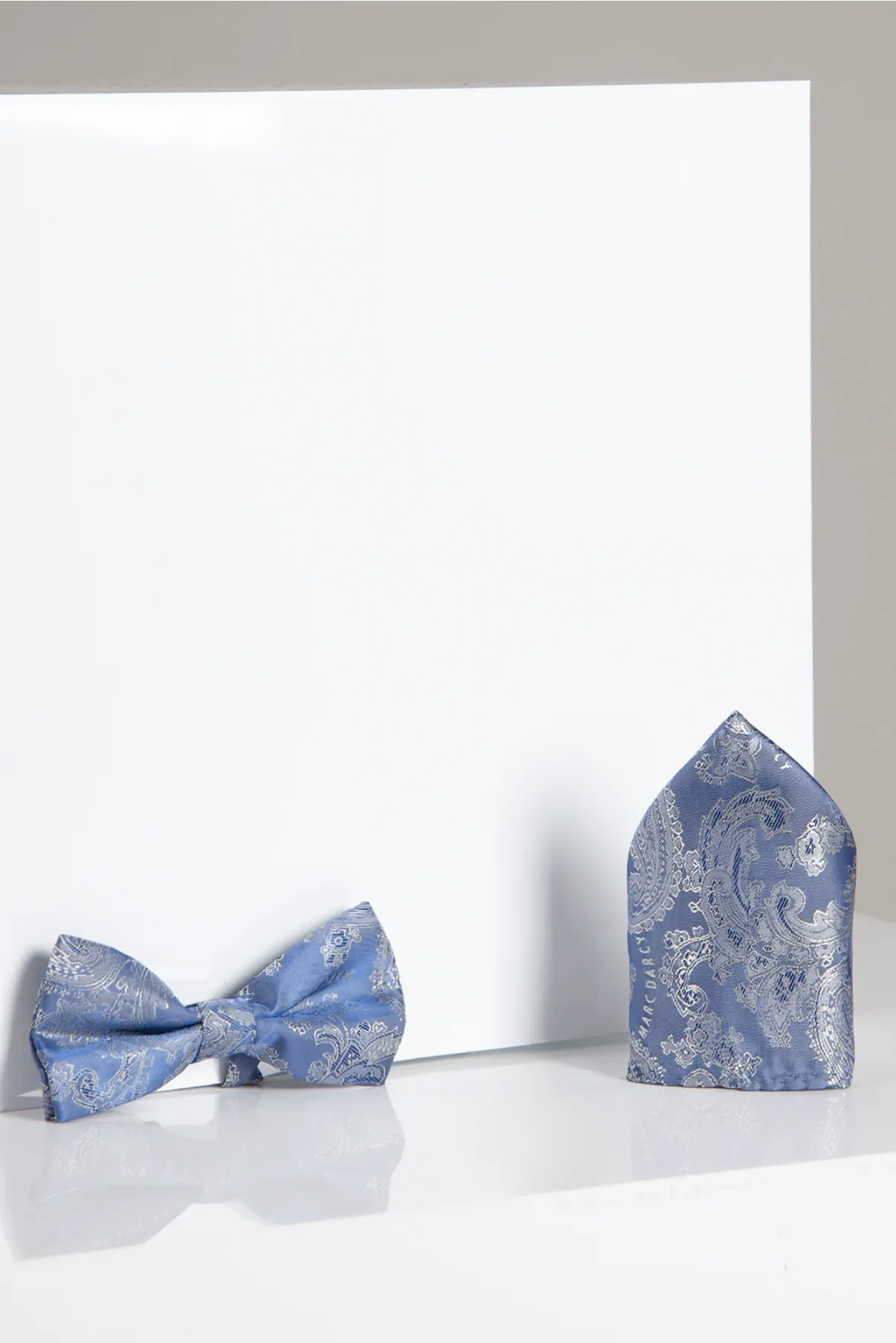 MD PAISLEY - Sky Blue Paisley Bow Tie and Pocket Square Set