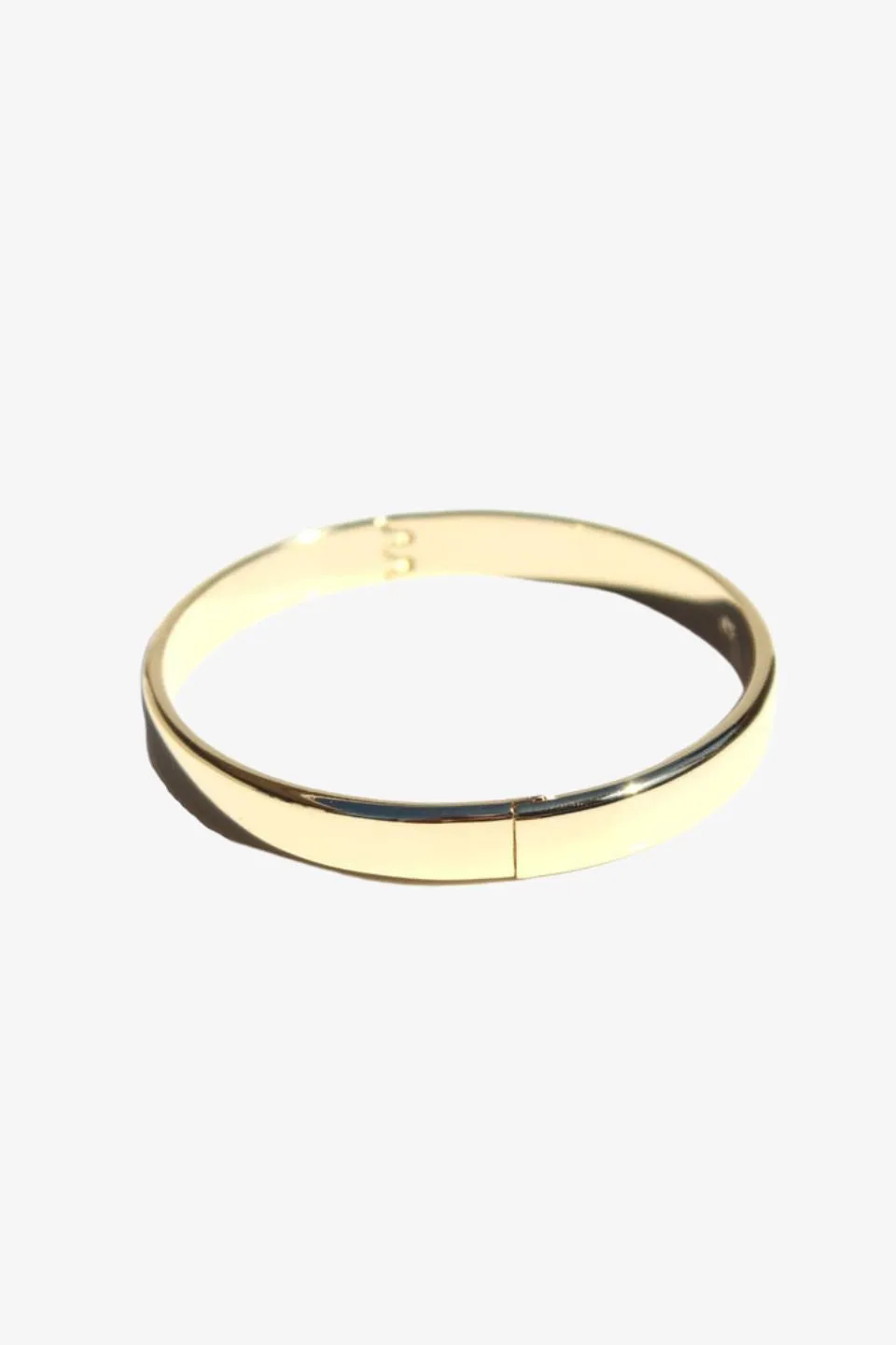 Elegant Solid Gold Plated Bangle - Stylish and Durable Fashion Accessory